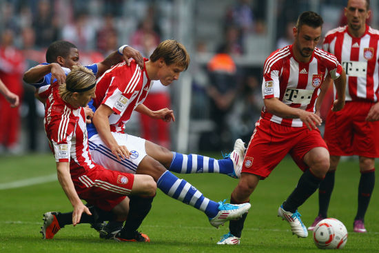 苗原透露徐新成云南中场头号目标，谈判进度达80%（苗原称云南将徐新视为中场引援首选，谈判已推进至八成）