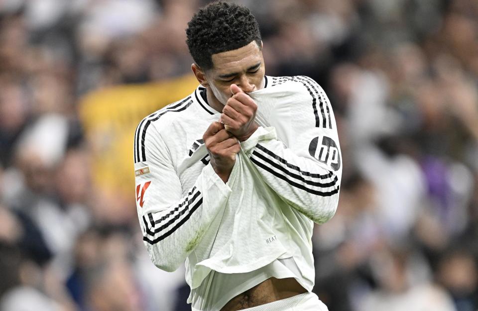 国足选帅时间线：9月5日公开选聘，今日邵佳一出任新帅（国足选帅进程回顾：9月5日启动公开选聘，邵佳一今日正式上任）