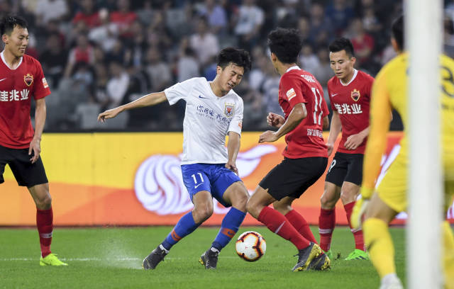 斯通斯：今天晚上作为一个整体，我们表现得不够好（斯通斯：今晚全队发挥欠佳）