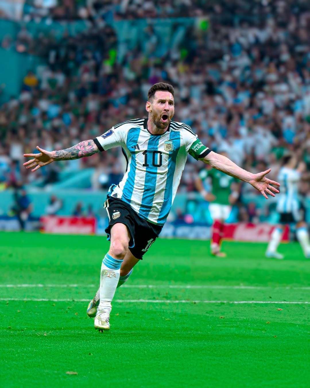 意甲战报：索尔斯比头球制胜，热那亚2-1力克维罗纳（意甲：索尔斯比头槌建功，热那亚2-1击败维罗纳）