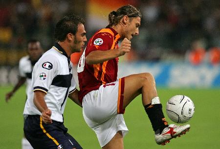 帕克：曼联买拉门斯是质的提升，跟奥纳纳相比他太像个门将了（帕克称曼联若签下拉门斯将完成质变 相较奥纳纳他更像真正的门将）