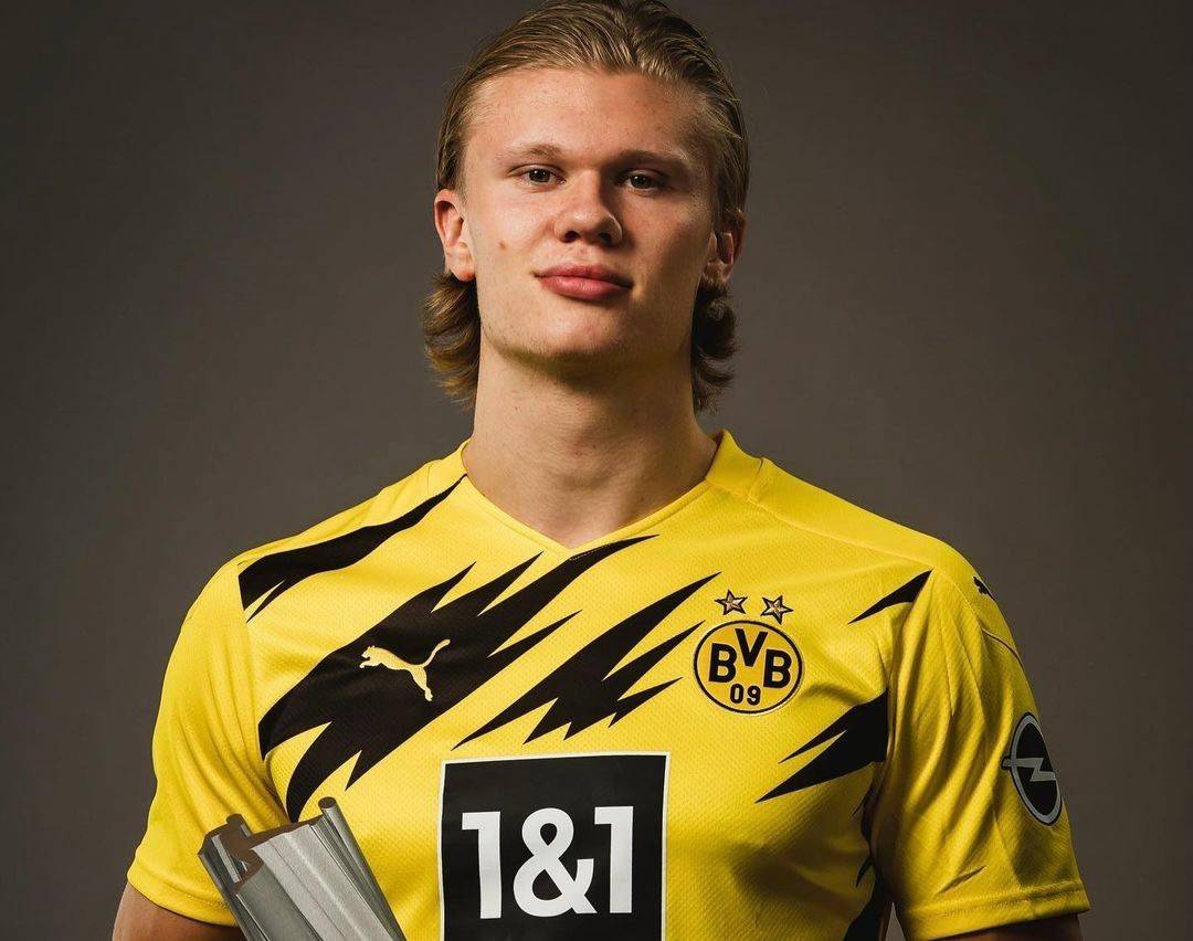 拉赫马尼：我们要庆祝，因为训练、工作就是为了让球迷高兴（拉赫马尼：该庆祝了，我们的训练与付出都是为了让球迷开心）