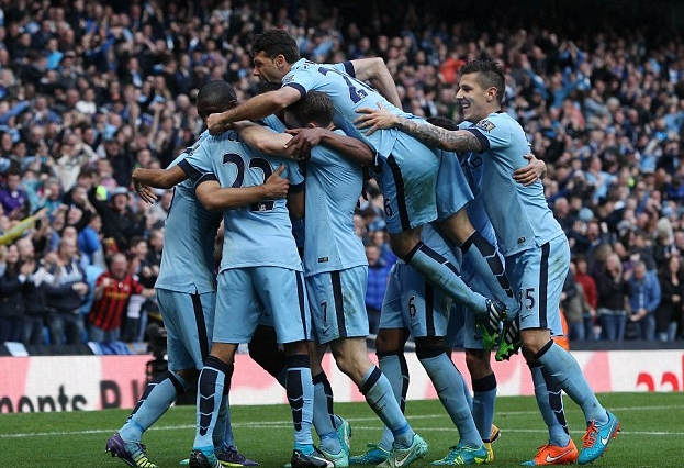 那不勒斯官方：吉尔摩周一将接受手术；据悉将缺阵至明年一月（那不勒斯通报：吉尔摩周一接受手术，预计缺阵至明年一月）