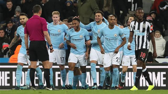 国足集训名单公布，两名新人首次入选引关注（国足集训大名单出炉，两名新秀首入选成焦点）